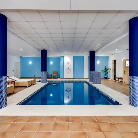 Molo Residences Boutique &