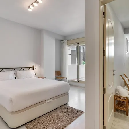 Aparthotel Molo Residences Boutique & Marbella