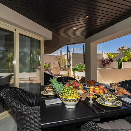 Aparthotel Molo Residences Boutique &
