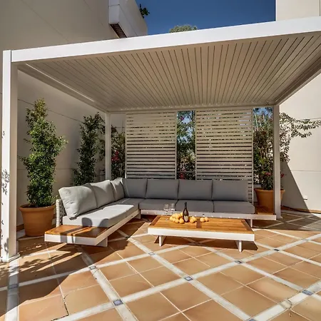 Aparthotel Molo Residences Boutique & Marbella