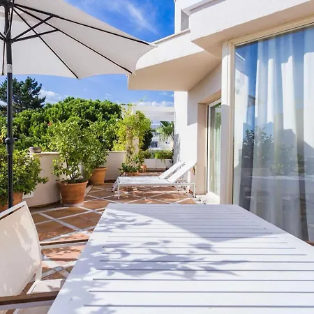 Molo Residences Boutique & Aparthotel